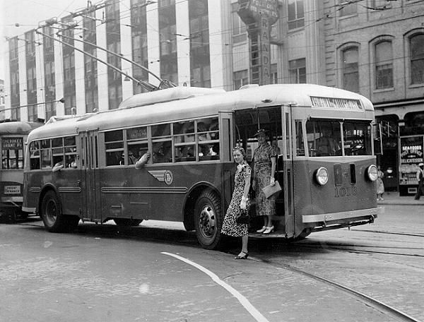 usa_m_atl_twin_1013_mariettabroad_19370626_bv.jpg