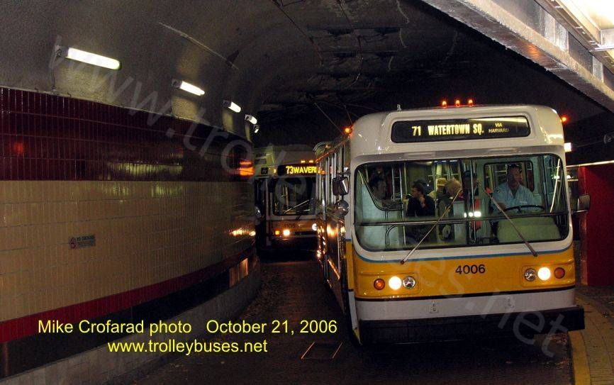 usa_m_bos_bsra2006_flyer_4006_harvsqstasouthbound_20061021_03_mcro.jpg