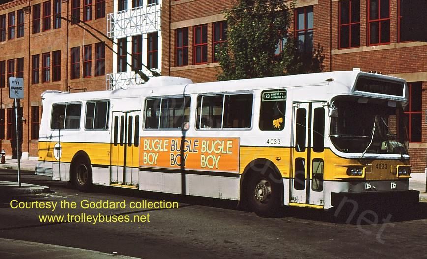 usa_m_bos_flyer_4033_watertownsq_199111_ag.jpg
