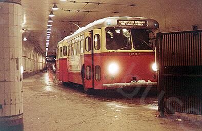 usa_m_bos_ps2_8502_harvsubway.jpg