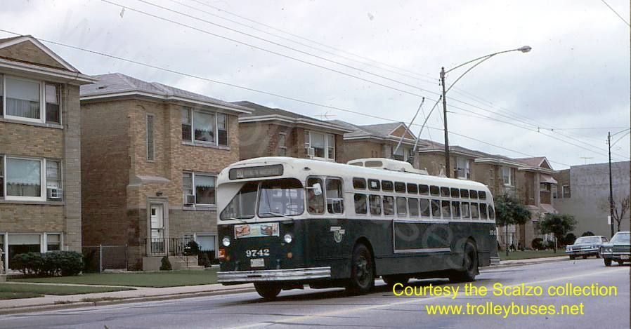 usa_m_chi_mh_9742_rt80irvingparkmerrimac_19720827_ss.jpg