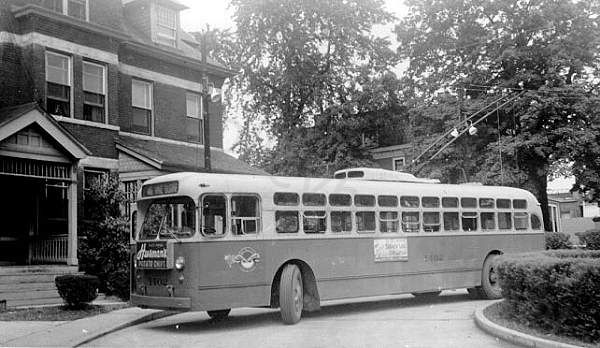 usa_m_cvg_mh_1402_vinelooprockdaleave_bv.jpg