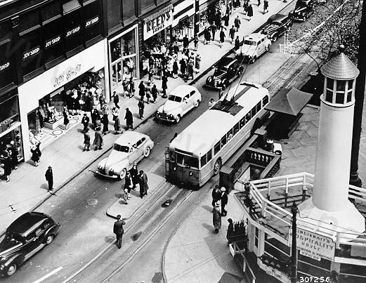 usa_m_cvg_ps_01_northsidefountainsquare_bv.jpg