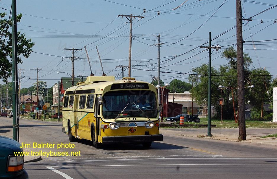 usa_m_day_bbc110fantrip_231_broadwaythird_20100523_jbaint.jpg
