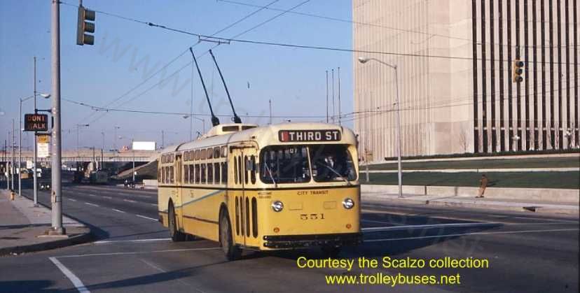 usa_m_day_mh_551_rt1thirdstmarys_19721103_ss.jpg