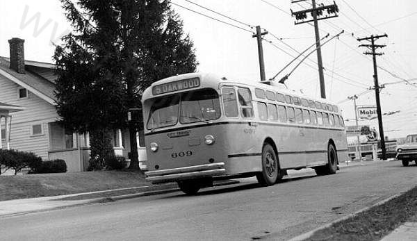 usa_m_day_mh_609_rt5.jpg