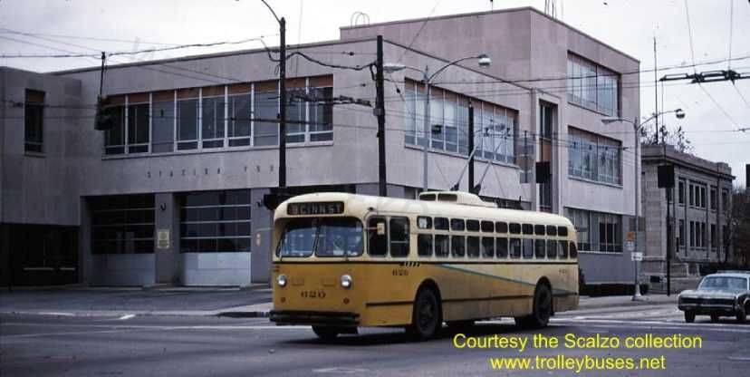usa_m_day_mh_620_rt9monumentmain_19721104_ss.jpg