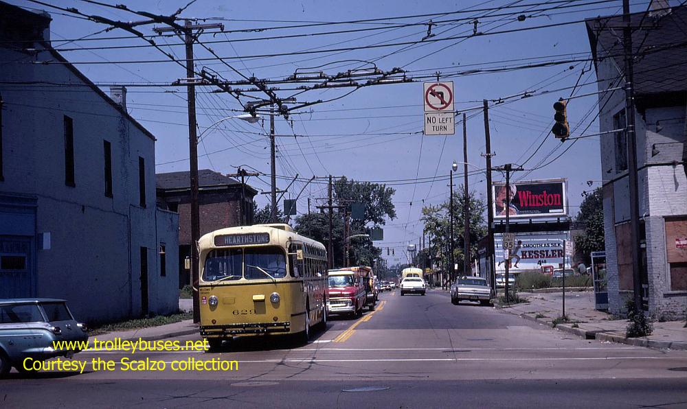 usa_m_day_mh_629_rt3broadwaythirdsb_19740717_ss.jpg