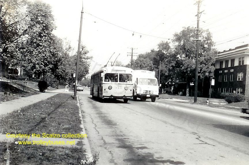 usa_m_day_ps_broadway_ct346_ss.jpg
