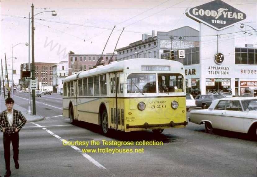 usa_m_day_ps_ct316_rt3thirdstclair_jt.jpg