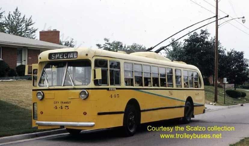 usa_m_day_ps_ct445_lakeviewargonne_19720708_ss.jpg
