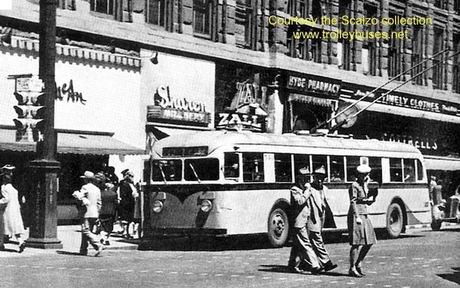 usa_m_den_brill_540_downtown_1952_ss.jpg