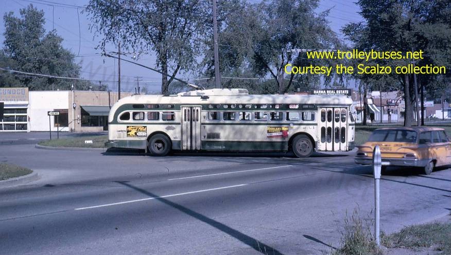 usa_m_det_sl_9151_grandrivergarfield_196209_ss.jpg