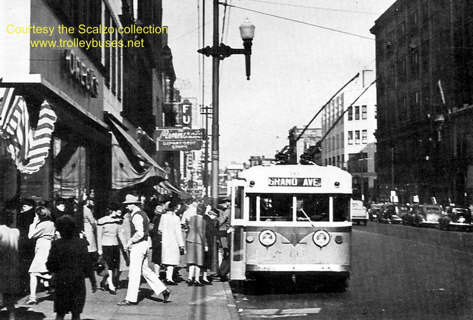 usa_m_dlh_twin_016_granddowntown_1950_ss.jpg