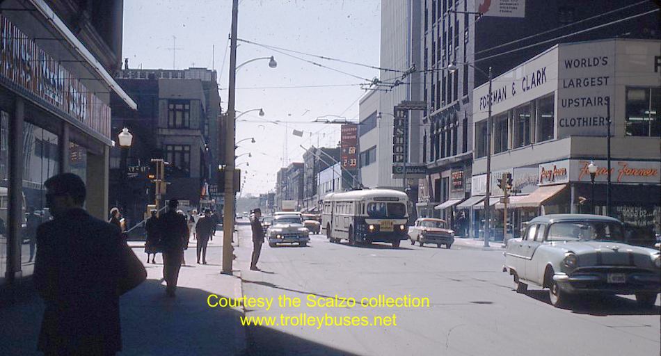 usa_m_dsm_brill_235_7thlocust_196205_ss.jpg