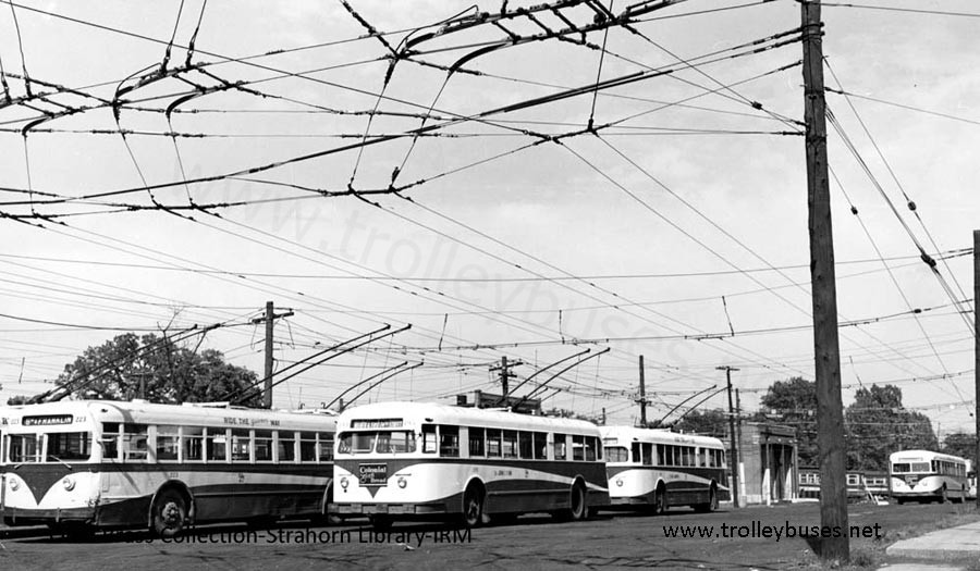 usa_m_dsm_sl_223_brill_195_194905_irm_ss.jpg
