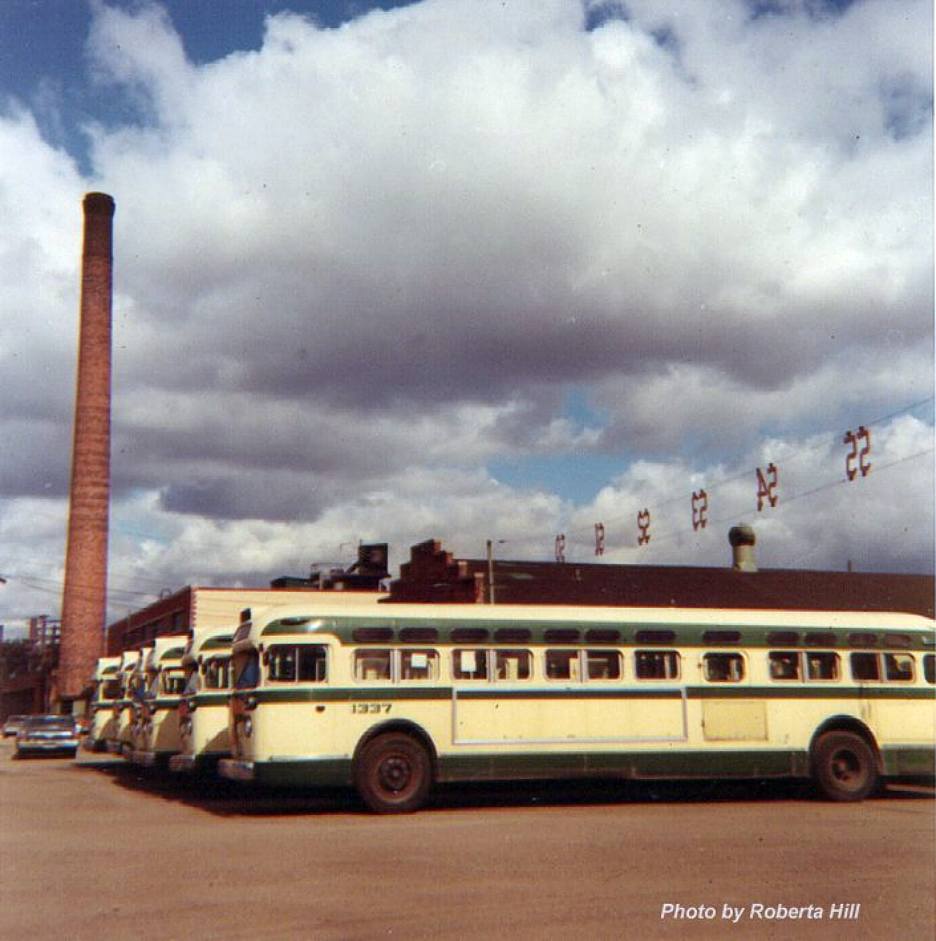 usa_m_dsrdot_gmcoldlook_1337_shoemakerch_19681004.jpg