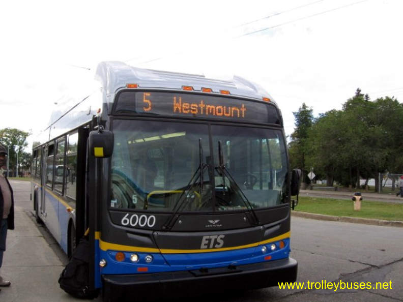 can_m_edm_newflyer_6000_01_terrydwy.jpg