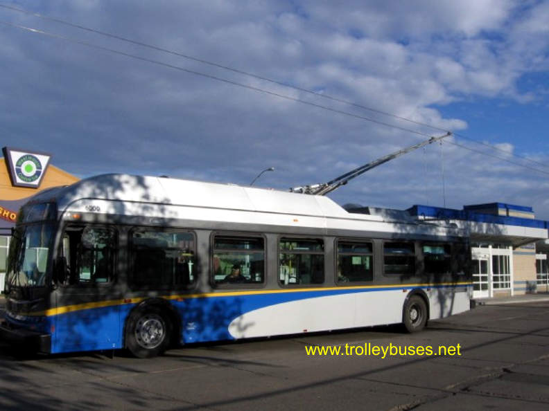 can_m_edm_newflyer_6000_02_terrydwy.jpg