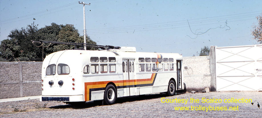 mex_m_gdl_mh_13_firstpaintscheme_19751125_ss.jpg