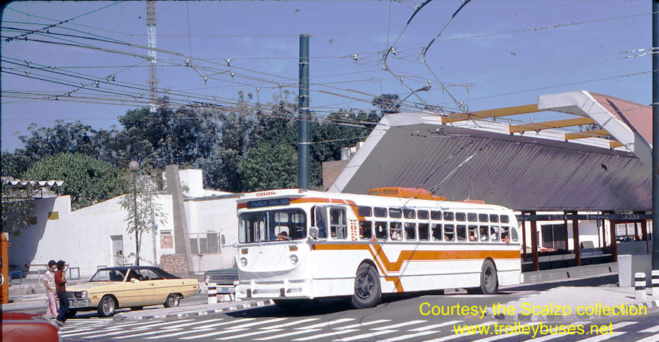 mex_m_gdl_mh_2025_colonmetroestacion_19770201_ss.jpg