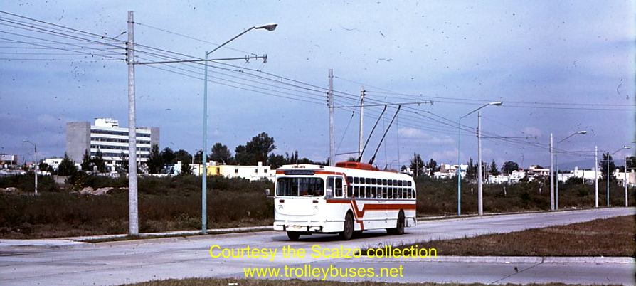 mex_m_gdl_mh_2035_lapatriaconstanza_19771121_ss.jpg