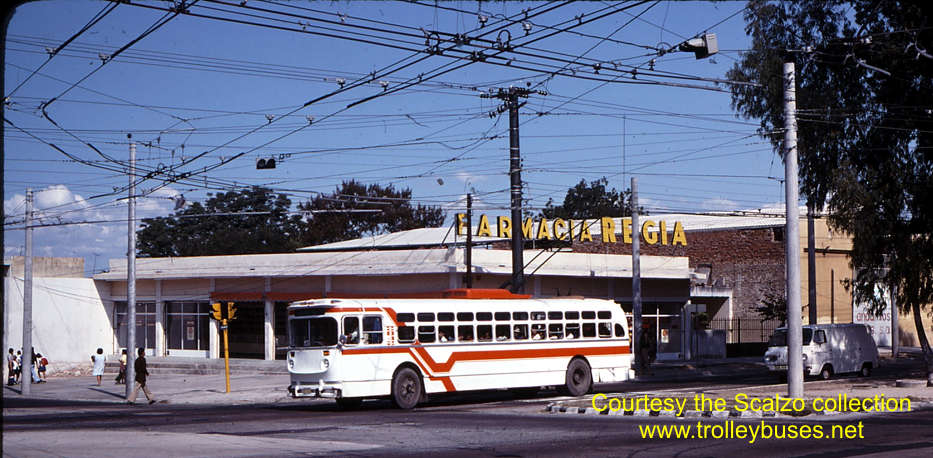 mex_m_gdl_mh_2042_divdelnorteestacion_19771121_ss.jpg
