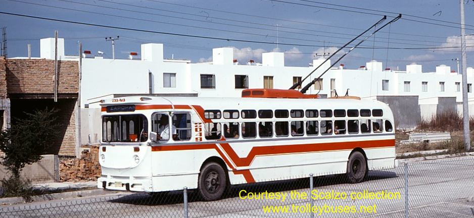 mex_m_gdl_mh_2049_lapatriamunquia_19771121_ss.jpg