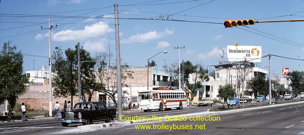 mex_m_gdl_mh_2071_independenciacircunvalacion_19771122_ss.jpg