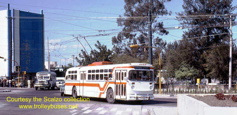 mex_m_gdl_mh_2113_divdelnortefederalismo_19771121_ss.jpg
