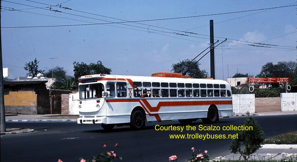 mex_m_gdl_mh_2121_camacho20denoviembre_19770411_ss.jpg