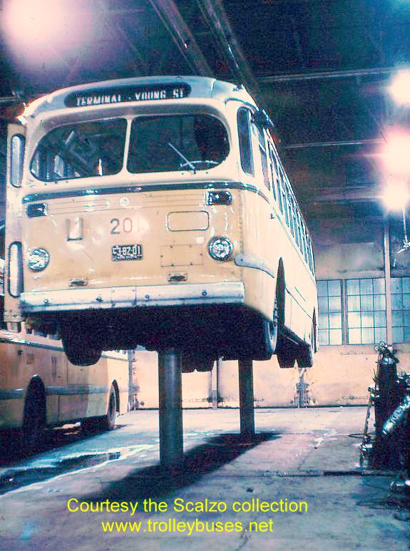 can_m_hfx_brill_201_carbarn4repairs_19691219_ss.jpg
