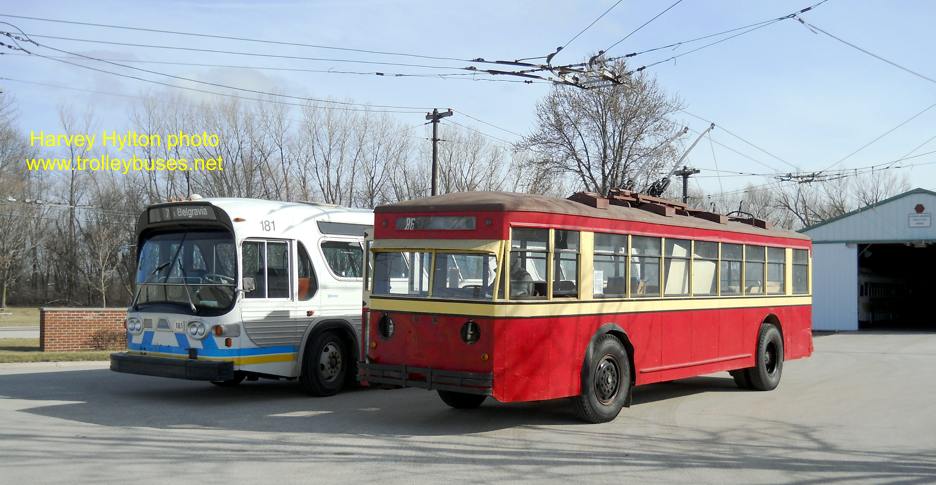 usa_m_irm_bbc_181_brill_84_outsidegarage_20110326_hh.jpg
