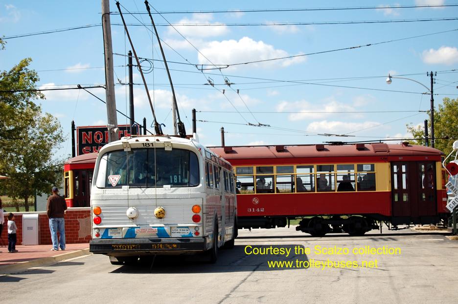 usa_m_irm_bbc_181_wbcentraldepotwaitingfor3142_20110917_ss_dsc_1708.jpg