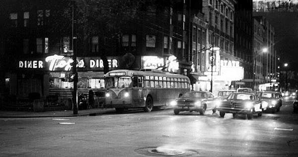 usa_m_jst_mh_740_mainwashingtonnitebw_bv.jpg