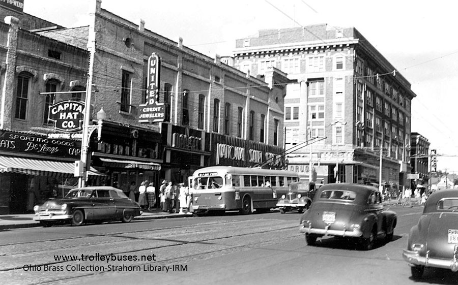 usa_m_lit_brill_07_capitolmainwb_194905_irm_ss.jpg