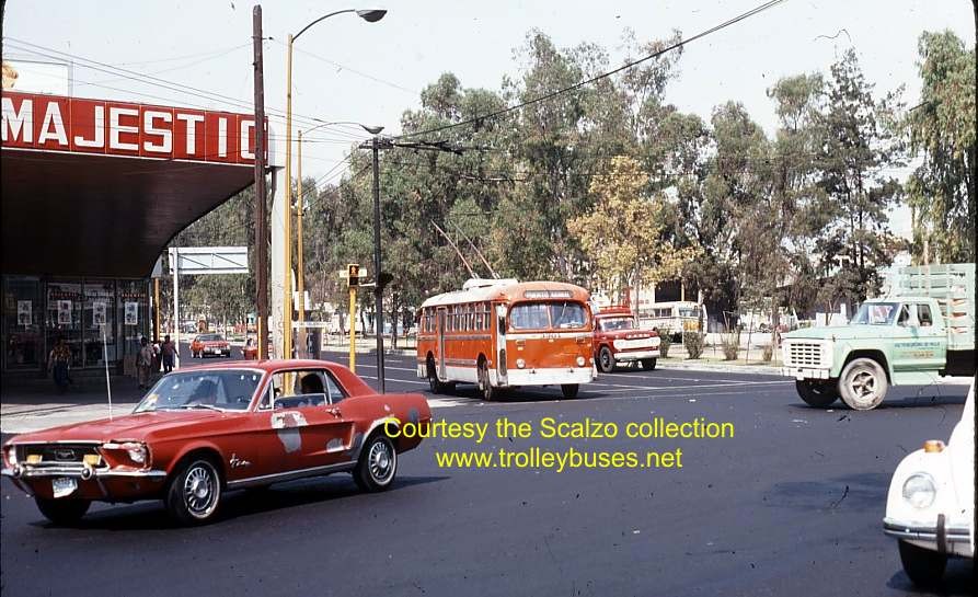 mex_m_mex_brill_3301_camaroneshelioapolis_19751128_ss.jpg