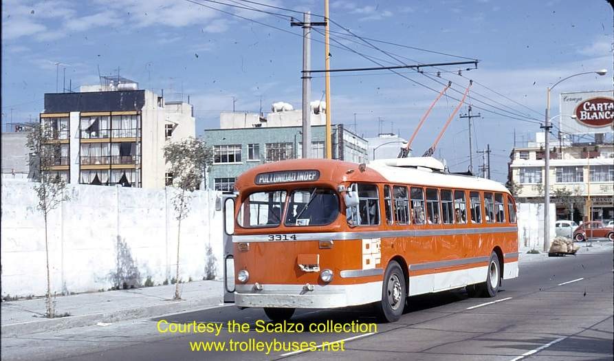 mex_m_mex_brill_3314_universidadangelurrazo_19721123_ss.jpg
