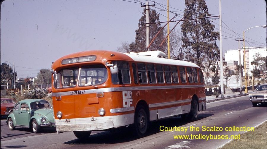 mex_m_mex_brill_3382_universidadmendalde_19731121_ss.jpg