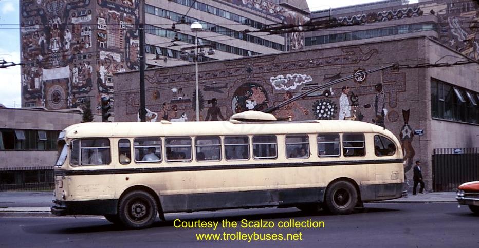 mex_m_mex_brill_3388_universidadxola_19700727_ss.jpg