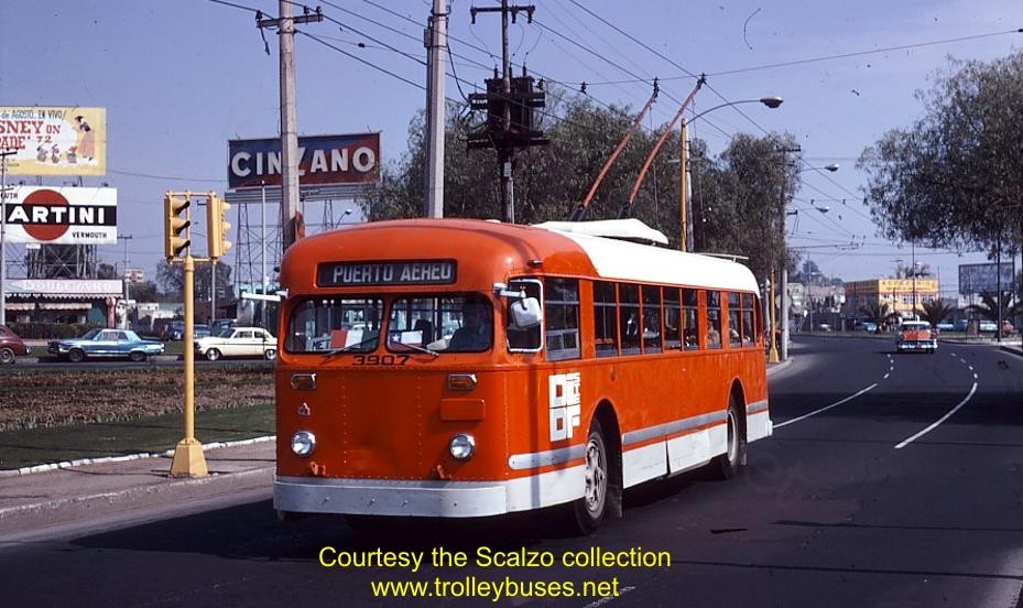 mex_m_mex_brill_3907_puertoaereonorte37_19721130_ss.jpg