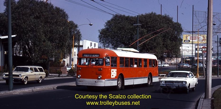 mex_m_mex_brill_3938_puertoaereonortetreintaytres_19721130_ss.jpg