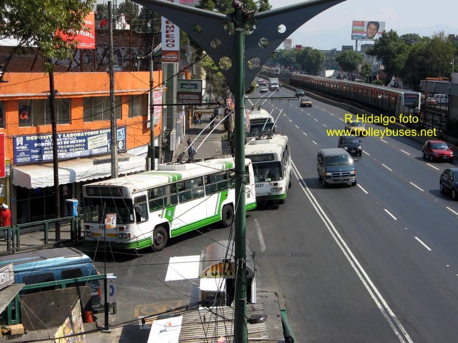 mex_m_mex_masa_4207_4221_plazavictoriacalzadatlalpan_20120528_rhid_13.jpg