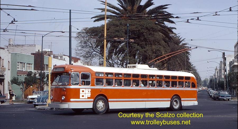 mex_m_mex_mh_3527_universidadxola_19721123_ss.jpg