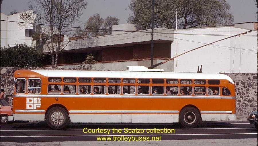 mex_m_mex_mh_3550_universidadarenal_19771123_ss.jpg