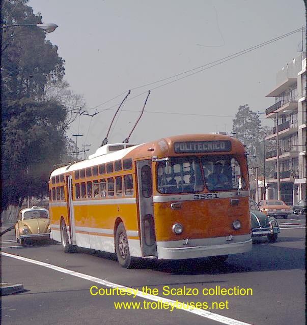 mex_m_mex_mh_3551_universidadalessiorobles_19771123_ss.jpg