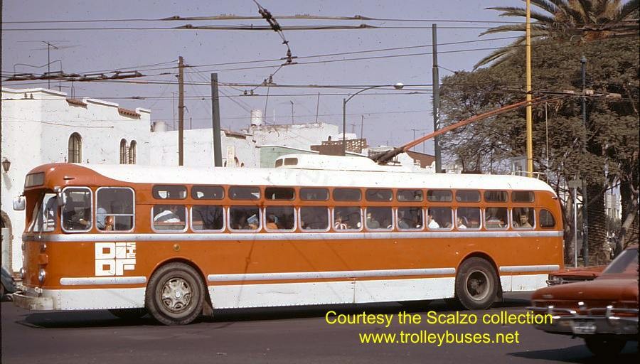mex_m_mex_mh_3585_universidadxola_19731121_ss.jpg