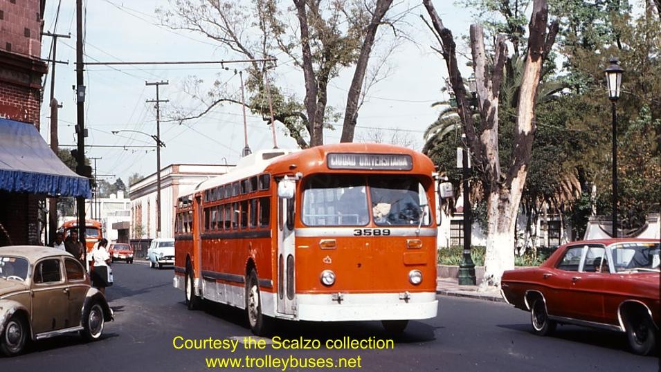 mex_m_mex_mh_3589_trescrucesfranciscososacoyocan_19751128_ss.jpg