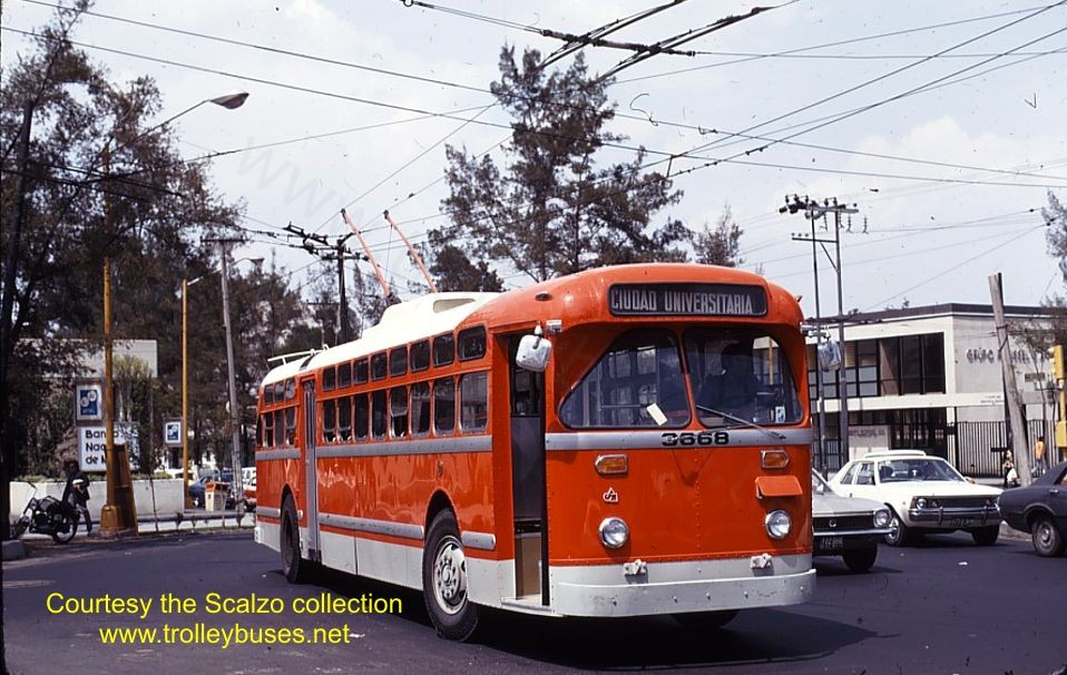 mex_m_mex_mh_3668_universidadquesvedo_19730528_ss.jpg