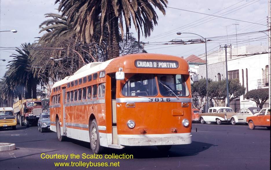 mex_m_mex_sl_3816_xolauniversidad_19721123_ss.jpg